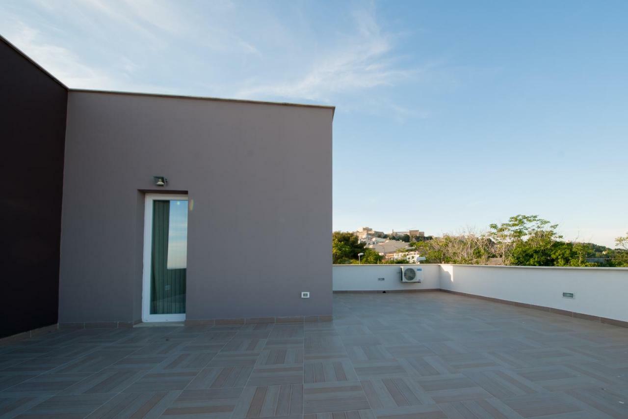 La Terrazza Di Harmakhis Hotel Partanna Eksteriør billede