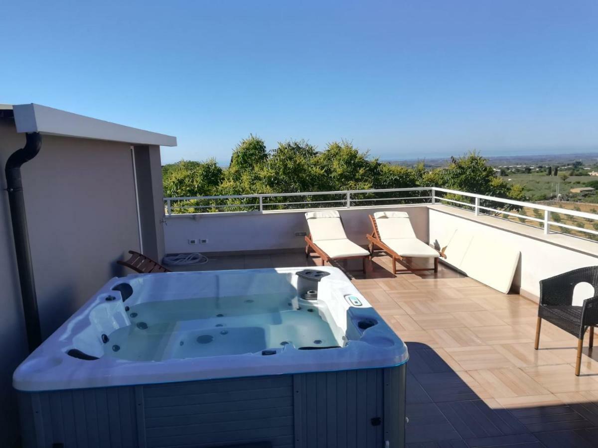 La Terrazza Di Harmakhis Hotel Partanna Eksteriør billede